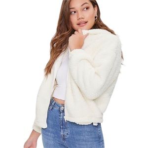 Forever 21- White Sherpa Zip-Up Hoodie with Pockets, size Medium